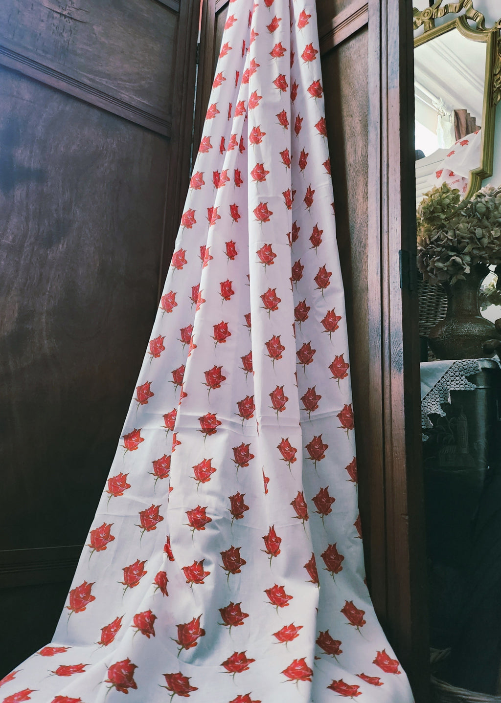 Vintage Red fabric per metre